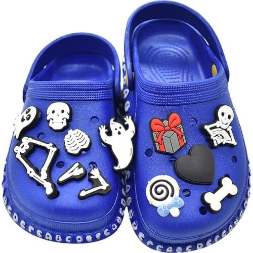 10pcs PVC Shoe Croc Charms Accessories Skull Shape Shoe Decorations Skeleton For Crocse Bracelet Kids Party Gifts