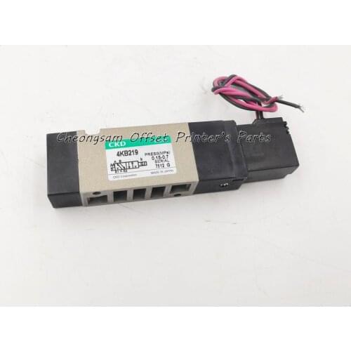 Free shipping CKD Solenoid Valve 4KB219-00-DC24V 4KB219 Mitsubishi Diamond V3000 Printer Cylinder Offset Printing Machine Parts