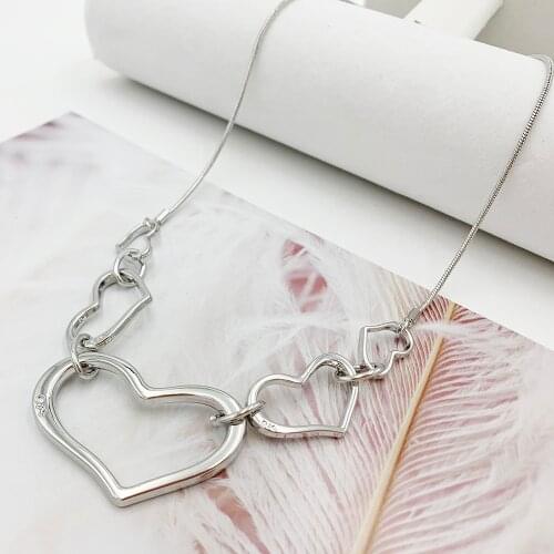 Five Heart Pendant Necklace For Women Exquisite Fashion Jewelry Top Quality Silver Colour Necklace Romantic Cute Valentine Gift