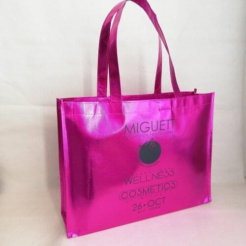 Wholesale1000pcs/Lot Reusable Shiny Fuchsia Laminated Non Woven Shopping Bag with Logo Printed Metallic Tote Bag for Cloth Store