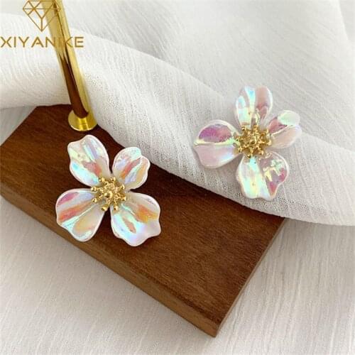 XIYANIKE 2020 New Golden Colorful Flower Earrings Beautiful Little Plant fashion Cute Earrings Women Holiday Party Jewelry
