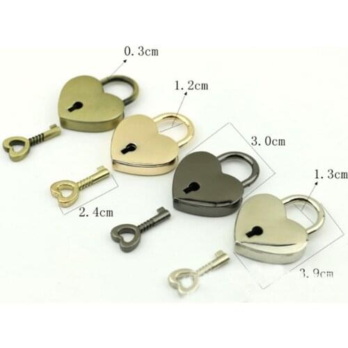 39*30mm Mini Love Heart Shape Pad Lock 4 Colors With Key For Tiny Luggage Bag Case Suitcase Craft Lock