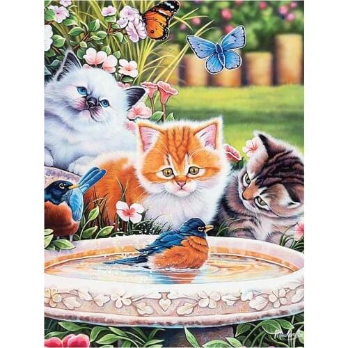 Kittens by the Pool in Garden Diamond Painting Animal Round Full Drill Nouveaute DIY Mosaic Embroidery 5D Cross Stitch