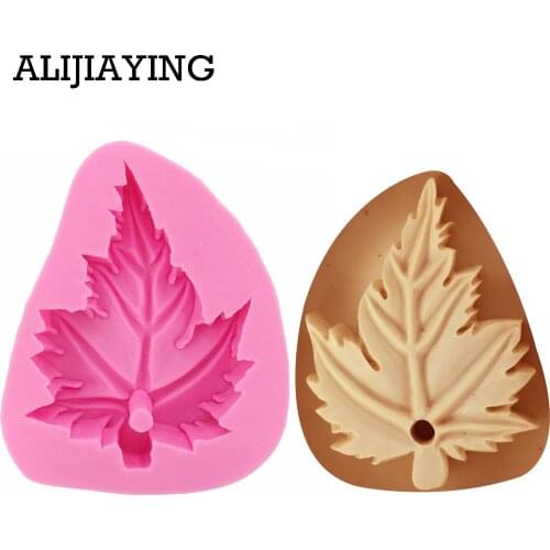 M1250 1Pcs DIY Maple Leaf Silicone Mold 3D Craft Soap Mould Fondant Cake Decorating Tools Candy Chocolate Gumpaste Moulds