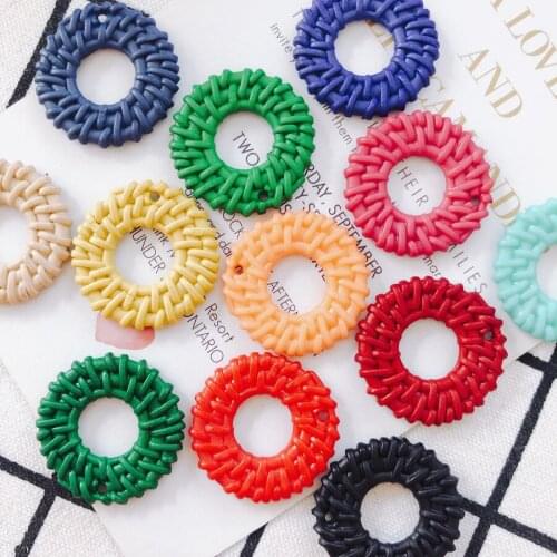 Wholesale 80pcs 30mm Circle Round Imitation Plastic Rattan Geometry Earring Necklace Bracelet Pendant Ornament Jewelry Charms