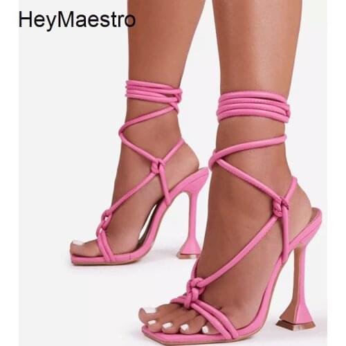 HeyMaestro Women's Shoes With A Strap