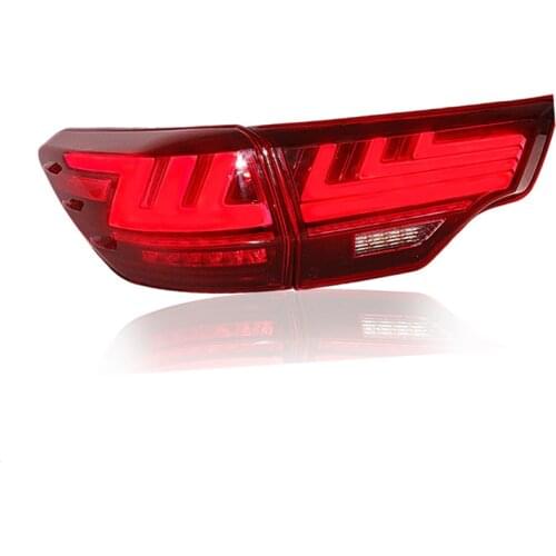 The new 2020-2021car taillight sequential turn signal taillight assembly is suitable for Toyota Highlander