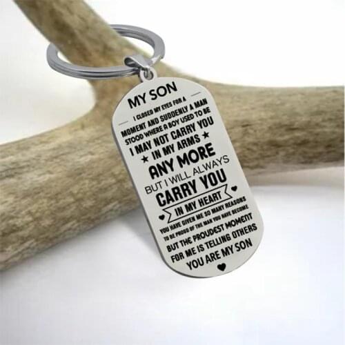 Classic Family Keychain Ring Smooth Surface Stainless Steel New Year Gift Express Love For Son Daughter Grandson Home Decoration