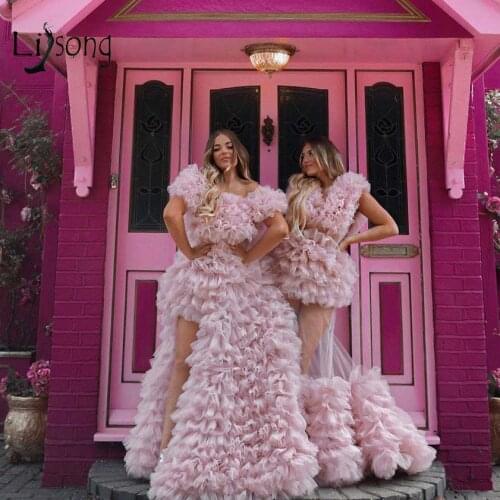 Fashion 2020 Sweet Pink Ruffles Tiered Tulle Prom Dresses Sexy High Side Split Puffy Prom Gowns Short Sleeves Formal Dress