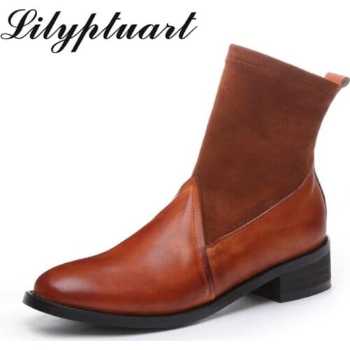 2020 New Round Head Retro Booties Square Mid Heel Color Personality Fashion Boots Rubber Bottom Anti-skid Foot Sock Boots