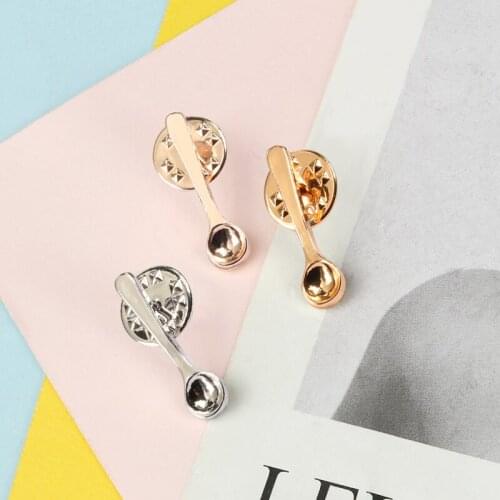 Creative Metal Enamel Pin Cute Spoon Brooch Denim Jackets Shirt Backpack Button Badge Lapel Pins Fashion Jewelry for Friend Gift