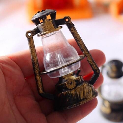 Retro Black Kerosene Lamp 1:12 Dollhouse Children Baby Gift Toy Mini Furniture Miniature Toys