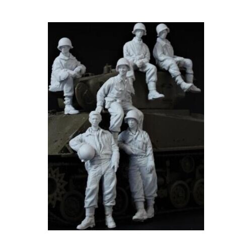 New Unassembled 1/35 ancient crew set include 6 (NO TANK ) Resin Figure Unpainted Model Kit