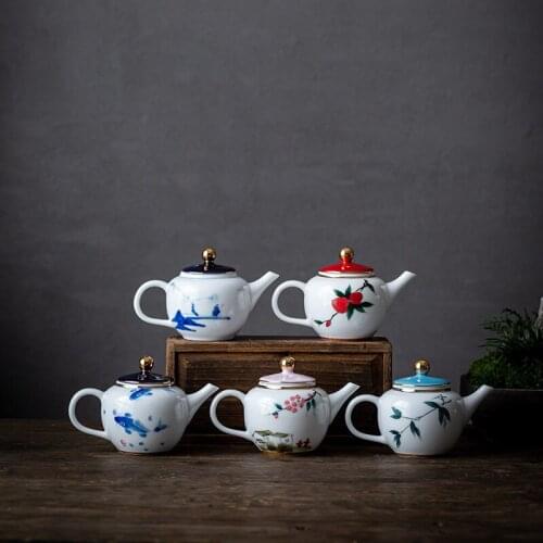 Ceramic Teapot Hand-Painted Kung Fu Tea Set Handmade Small Teapot with Filter Single Teapot Tea Water Jar Porcelain Teapot