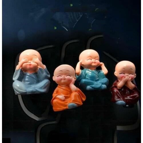 Car Ornaments 4Pcs/Set Resin Monks Maitreya Buddha Kung Fu Doll Air Freshener Automotive Fragrance Vents Clip Auto Interior