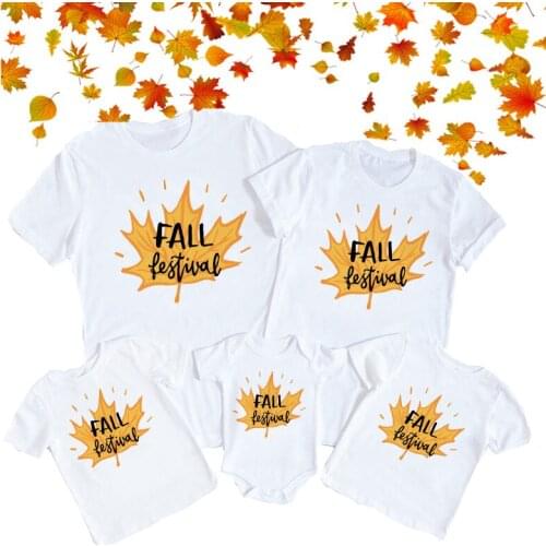 Thanksgiving Matching Family Outfits Maple leaf Print family T-shirt Thanksgiving day Clothes Kids mom dad shirts