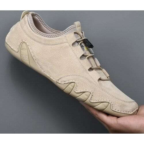 2020Men Shoes Sneakers Casual Genuine Leather Shoes Lace Up Driving Moccasins Autumn Winter Mens Shoes Rubber Sole