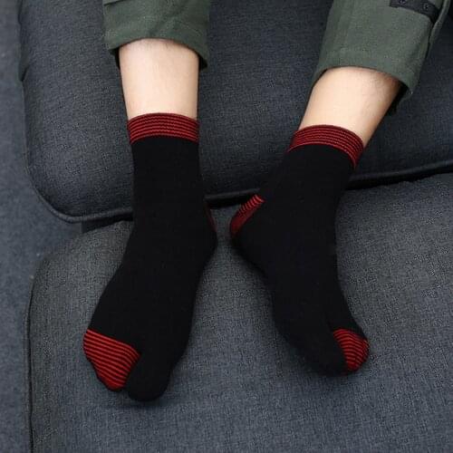 2 pairs Men Socks Cotton 2 Toe Yoga Socks New Design Japanese Style Flip Flop Sandal Split Toe Tabi Socks black white gray color