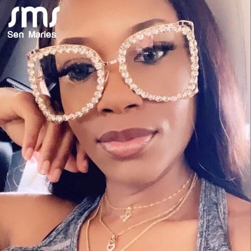 2020 Oversized Diamond Sunglasses Women Luxury Brand Vintage Punk Sunglasses Men Baroque Pearl Clear Lens Crystal Sun Glasses