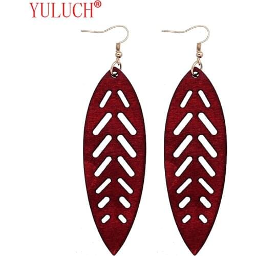 YULUCH 2018 Hot Bohemian Ethnic Wooden Long Leaf Cutout Pendant for African Fashion Woman Earrings Jewelry Accessories Gift