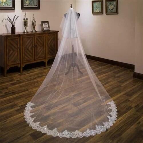 Elegant Long Wedding Veil Lace Edge Bridal Veils