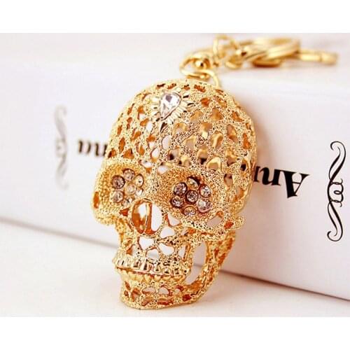XDPQQ Korean creative with crystal skull key chain car key ring metal pendant mens key chain small gift giveaway