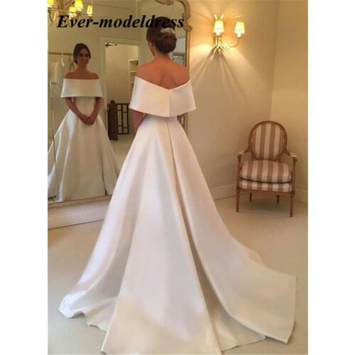 Simple A-Line Wedding Dresses 2019 Boat Neck Satin Backless Off Shoulder Sweep Train Vestidos De Noiva Robe De Mariage Plus Size