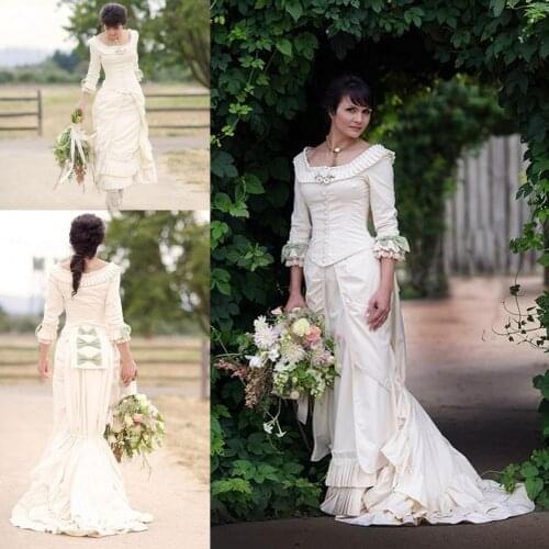 Vintage Ivory Gothic Wedding Dresses with Sleeves 2021 Ruffles Square Neck Victorian Mansion Venue Country Bride Gowns Cheap