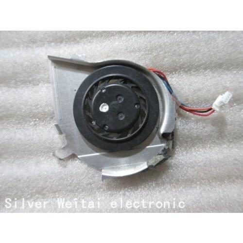 Used cooling fan For TOSHIBA MCF-P03PAM05-2 5V 230MA cooling fan 4pin