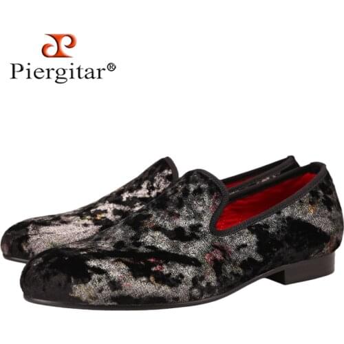 Piergitar 2021 New Colorful Prints Designs Men Velvet Shoes Fashion Party And Prom Mens Loafers Plus Size Male Smoking Slippers
