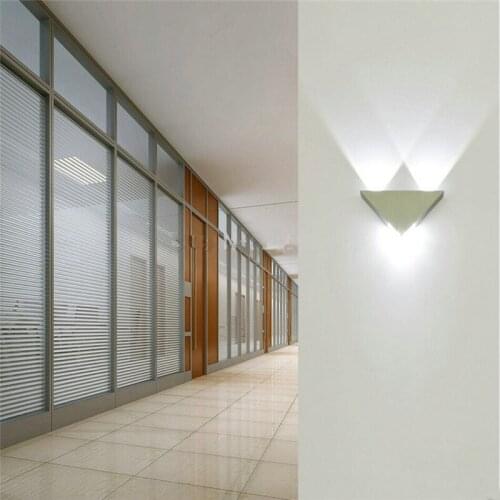 Modern Led Wall Lamp Aluminum Body Triangle Wall Light 3W Bedroom Home Lighting Luminaire Bathroom Light Fixture Wall Sconce
