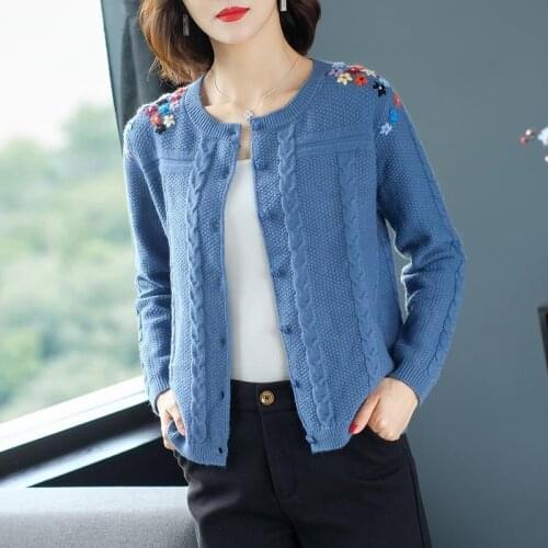 O-neck Casual Sweater Single Breasted Spring Loose Korean style Sweater Autumn Embroidery Sweater Cardigans Women Solid