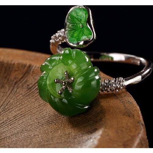 2018 Fashion Silver S925 Sterling Silver Mosaic And Tian Biyu Leaves Flower Lady High-end Joker Silver Rings Wholesale