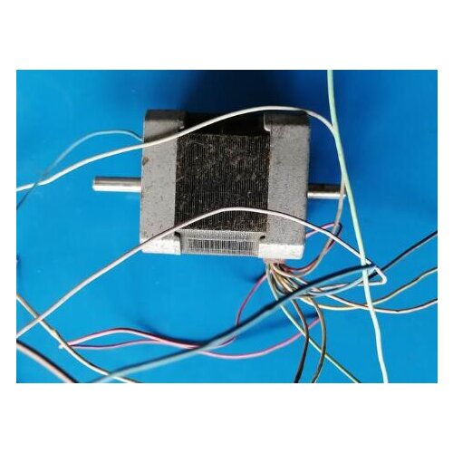 PK545-B stepper motor , used in good condition . 80% appearance new , good working , free shipping