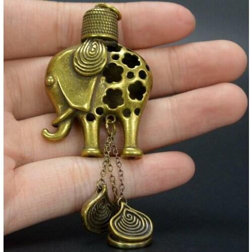 Chinas Archaize Brass Elephant Small Pendant