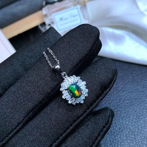 New Natural Opal Pendant 925 Silver Ladies Ring Colorful Opal Luxury Elegant Beauty and Beauty