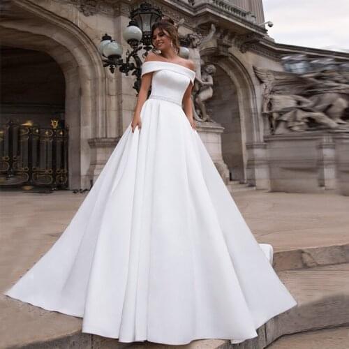 2020 Beautiful Off the Shoulder Satin Wedding Dress With Crystal Sashes A-line Sweep Train Zipper Back Wedding Gowns For Bride