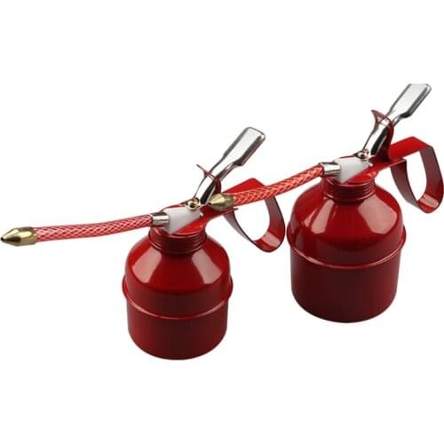 1 Pc Pump Oil Can High Pressure Pistols Corrosion Resistant 300/500ml Hand Oil Can Oil Injector with 125/130mm Hose