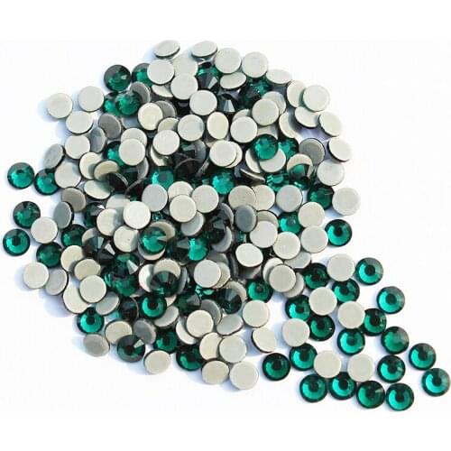 Brilliant Hotfix Rhinestones Crystal Stones SS6 to SS30 DIY Iron on DMC Emerald Round garment accessories