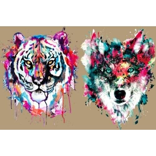 Colors Wolf Heat Transfer Vinyl Patches Sticker Iron On Transfer For Clothes Dress A-Level Fabric Washable Applique Badges