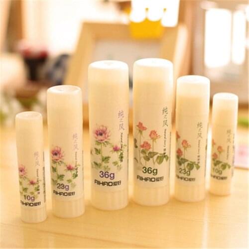 DL E073 love stationery small fresh pure wind solid glue stick 69512 small 8g Stationery office supplies for students