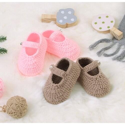 2021 New Cute Hand Knitted Baby Knitted Shoes Sweater shoes Soft Bottom Shoes First Walkers Baby Shoes For Newborn 0-18 Months