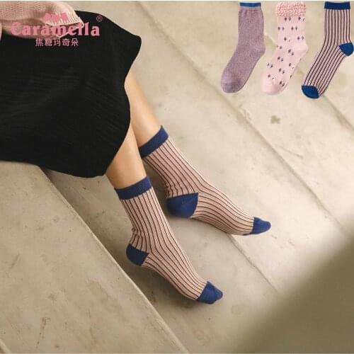 2019 Caramella 3Pairs New Women Socks Fall Winter Vintage Lady Socks Streetwear Short Socks Easy Matching Socks Breathable