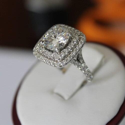 Luxury Elegant Silver Color Exquisite Bijoux Fashion Square Wedding & Engagement Rings Made With Cubic Zirconia Jewelry