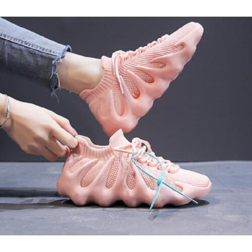 Summer New Fashion College Style Thick-Soled Lace-Up Solid Color Ladies Sneakers Running Shoes Comfortable Large Size