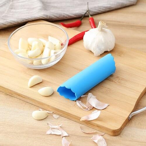 1Pc Silicone Garlic Peeler Garlic Peeling Tube Upgrade Roll Tube Garlic Peeling Tool Kitchen Gadgets Random Color