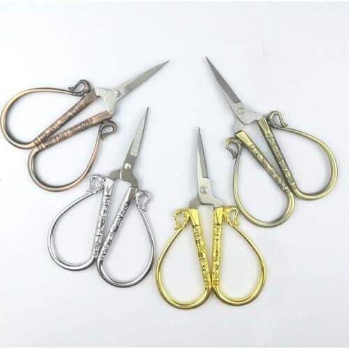 1Pcs Vintage Scissors for Fabfic Sewing European Style Stainless Steel Sewing Scissors Tailor Scissors