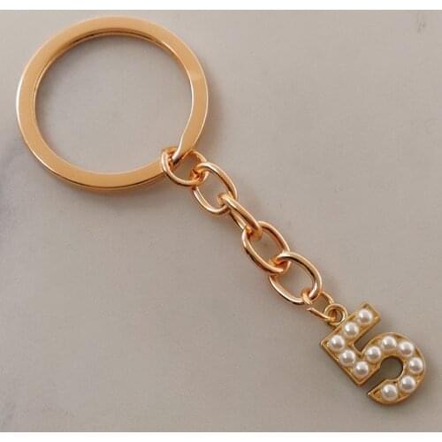 Exquisite and small cute numbers 0 1 2 3 4 5 6 7 8 9 pearl pendant birthday lucky number charm keychain, birthday gift jewelry