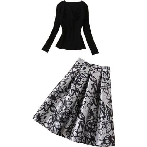 Fall/Winter women clothing set v-neck off the shoulder black knitted sweater knitwear + floral print high waist skirt ball gown