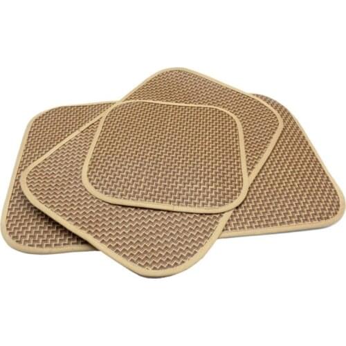 1Pc Comfortable Dog Pet Cooling Mat for Summar Environment Protect Breathable Mat Reusable Rattan Pad Dog Car Seat Cover Dog bed